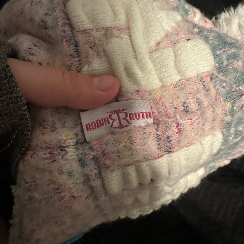 Robin Ruth Multicolor Knit Hat - Picture 3 of 5